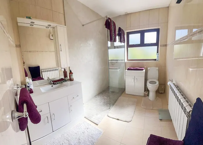 Dooneen House Vakantiehuis *